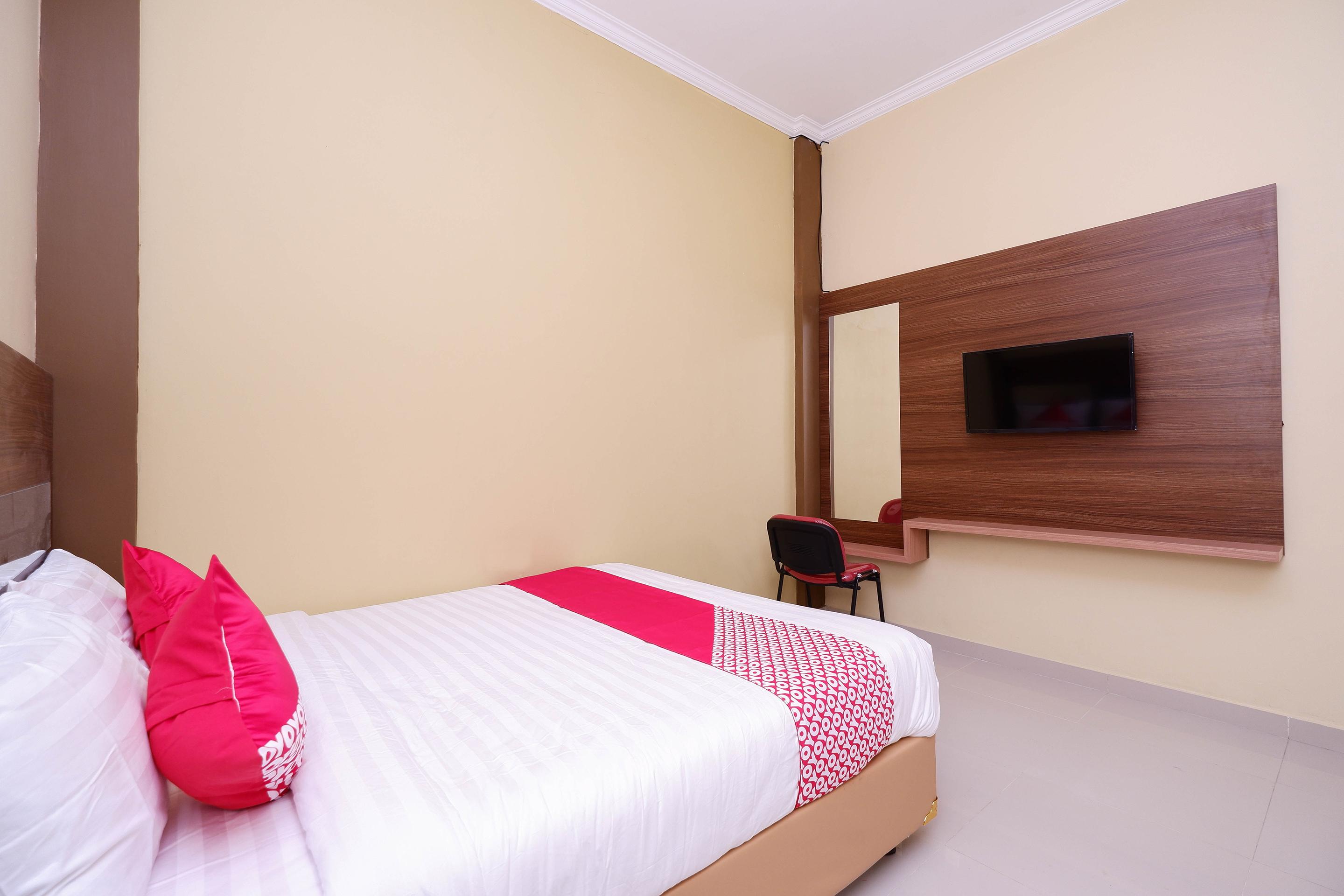 Отель Super Oyo 1506 Shabrina 2 Syariah Surakarta  Экстерьер фото